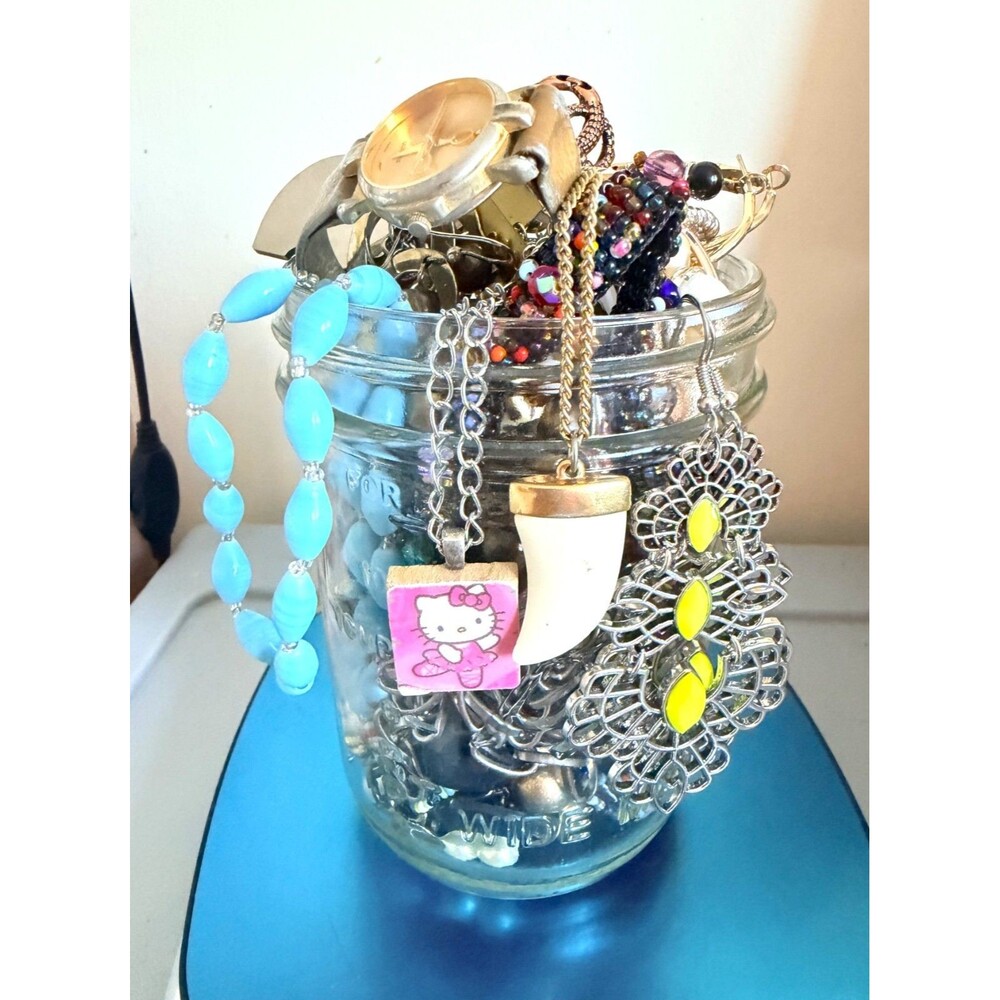 Jewelry Mystery Surprise Lot -25 - 30 Pcs Estate Vintage & Modern Mix